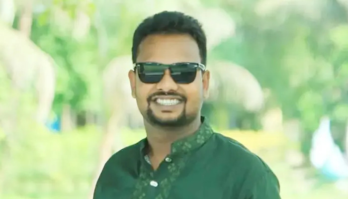 ছাত্রলীগের নেতাকে ধরিয়ে দিতে পুরস্কার ঘোষণা